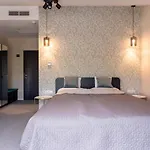 Dobosi Birtokkoezpont B&B