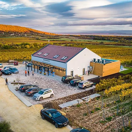Bed & Breakfast Dobosi Birtokkoezpont