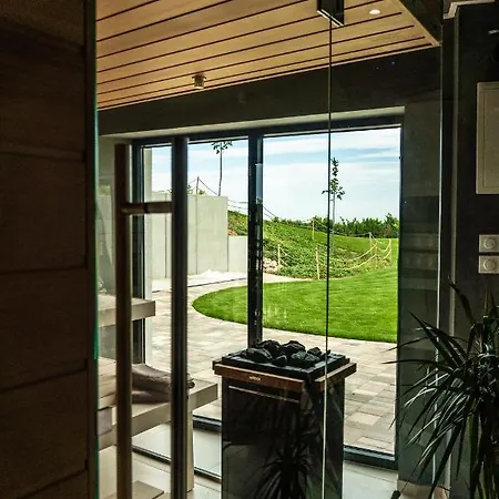 Dobosi Birtokkoezpont فندق مبيت وإفطار 4*