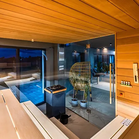 فندق مبيت وإفطار Dobosi Birtokkoezpont 4*