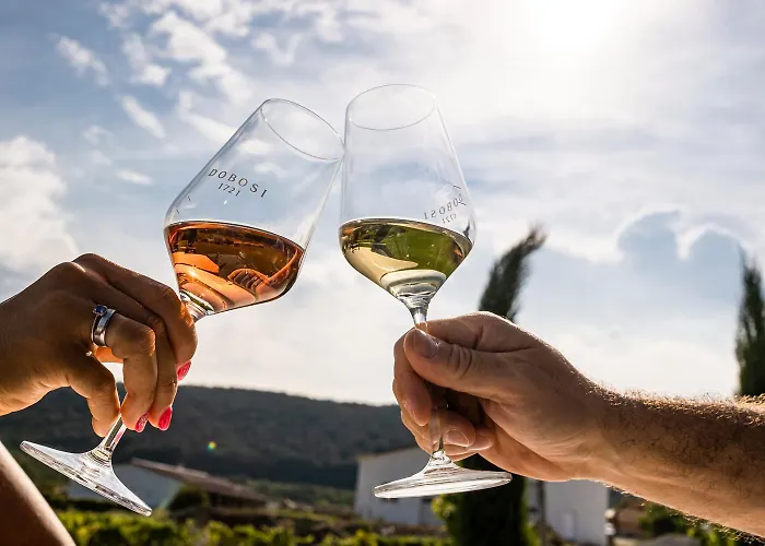 Dobosi Birtokkoezpont 4*